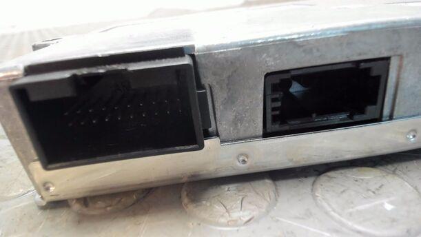 Foto: INTERFACEBOX NAVIGATION eines Audi A6 2.7 TDI tiptronic quattro GL