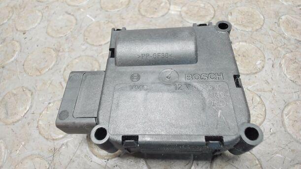 Foto: STELLMOTOR HEIZUNG eines Audi A6 2.7 TDI tiptronic quattro GL