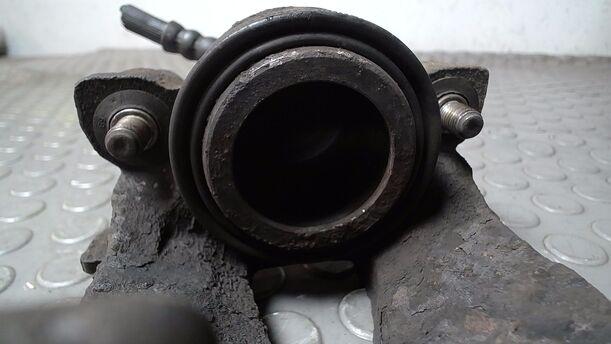 Foto: BREMSSATTEL VORN LINKS ( FS III ) eines Seat Altea 1.6 GL