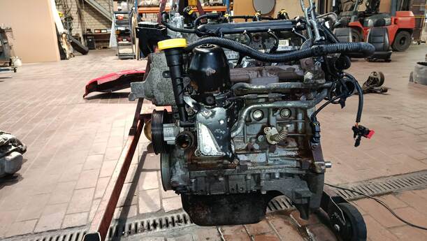 Foto: MOTOR Z13DT eines Opel Tigra Twin Top 1.3 CDTI