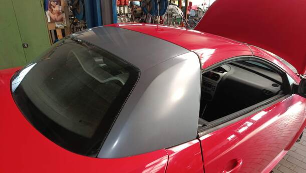 Foto: VERDECK/ HARDTOP eines Opel Tigra Twin Top 1.3 CDTI