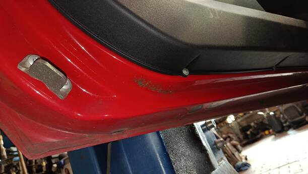 Foto: TÜR LINKS eines Opel Tigra Twin Top 1.3 CDTI