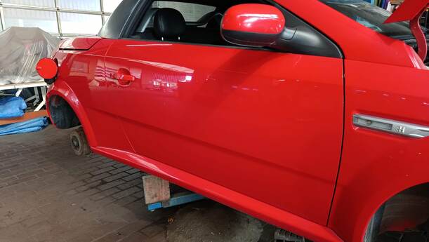 Foto: TÜR RECHTS eines Opel Tigra Twin Top 1.3 CDTI