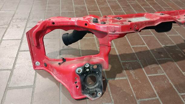 Foto: FRONTBLECH/ SCHLOSSTRÄGER eines Opel Tigra Twin Top 1.3 CDTI