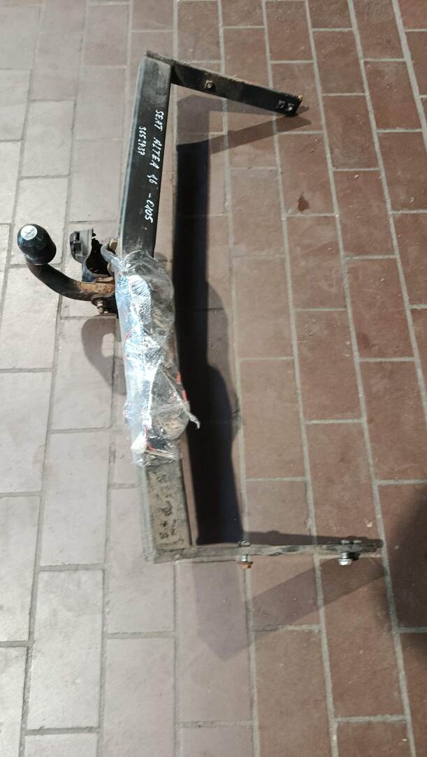 Foto: ANHÄNGERZUGVORRICHTUNG eines Seat Altea 1.6