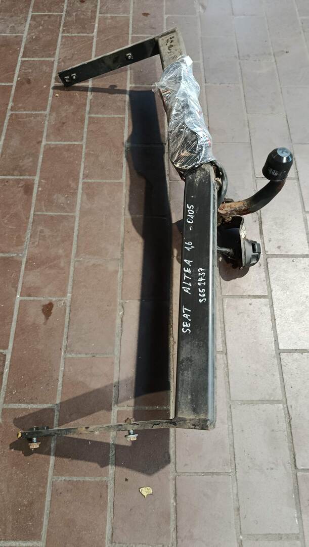 Foto: ANHÄNGERZUGVORRICHTUNG eines Seat Altea 1.6