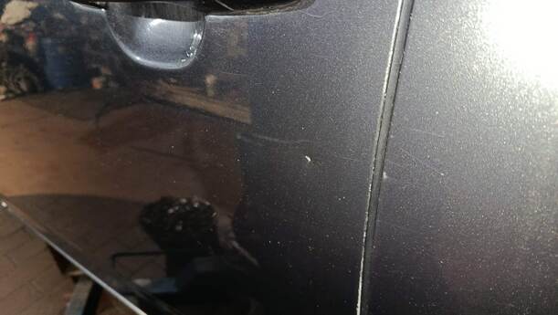 Foto: TÜR VORN LINKS eines Kia Ceed 1.4 CVVT SW ISG