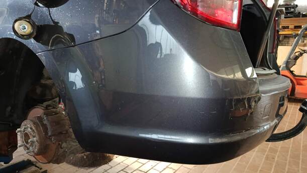 Foto: STOSSFÄNGER/ STOßSTANGE HINTEN ( KOMBI ) eines Kia Ceed 1.4 CVVT SW ISG