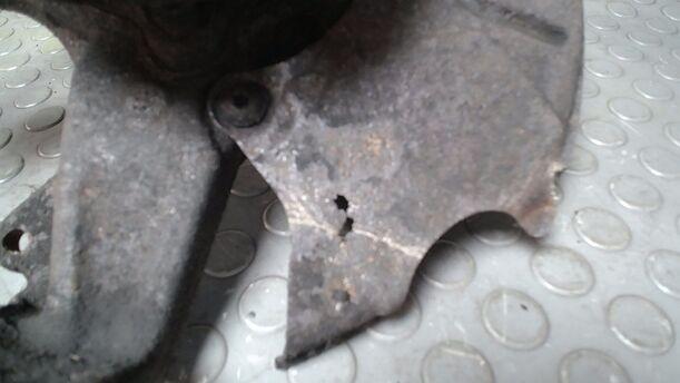 Foto: ACHSSCHENKEL VORN LINKS eines Seat Altea 1.6