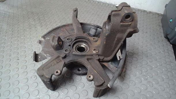 Foto: ACHSSCHENKEL VORN LINKS eines Seat Altea 1.6