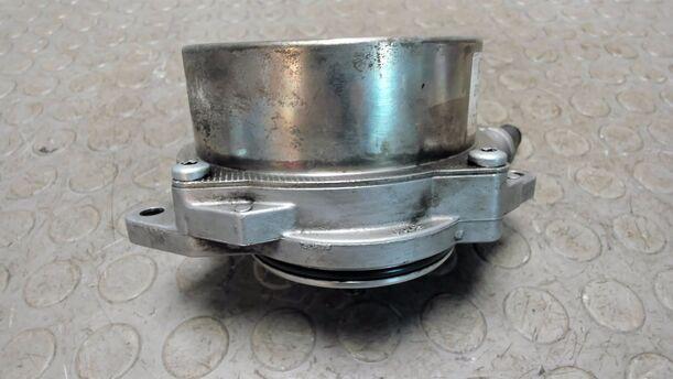 Foto: VAKUUMPUMPE / UNTERDRUCKPUMPE eines Audi A6 2.7 TDI tiptronic quattro
