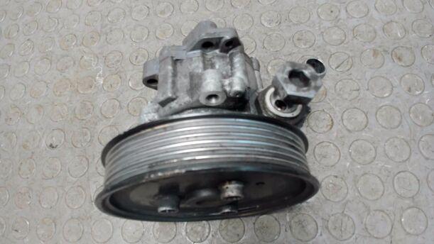 Foto: PUMPE SERVOLENKUNG eines Audi A6 2.7 TDI tiptronic quattro