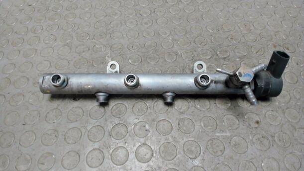 Foto: KRAFTSTOFFVERTEILER eines Audi A6 2.7 TDI tiptronic quattro