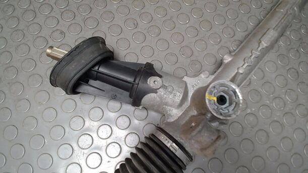 Foto: LENKGETRIEBE eines Seat Ibiza SC 1.0 Eco TSI S&S