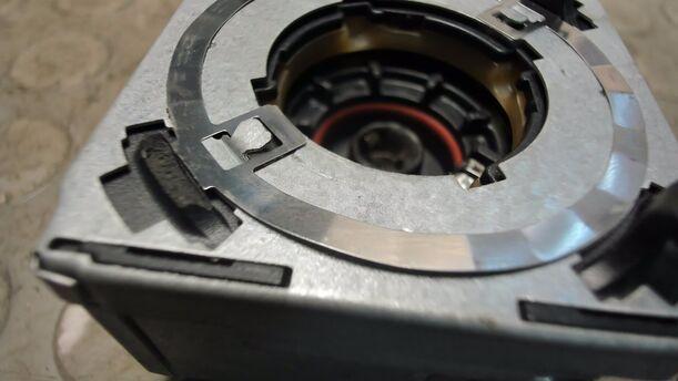 Foto: ZÜNDGERÄT XENONSCHEINWERFER eines Audi A6 2.7 TDI tiptronic quattro