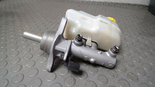 Foto: HAUPTBREMSZYLINDER eines Seat Ibiza SC 1.0 Eco TSI S&S