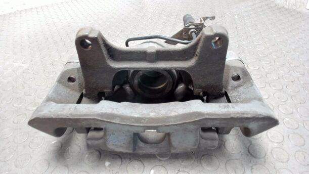 Foto: BREMSSATTEL VORNE LINKS eines Audi A6 2.7 TDI tiptronic quattro