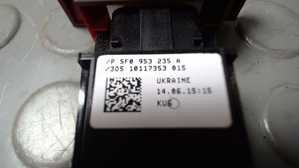 Foto: WARNBLINKSCHALTER/ SCHALTER WARNBLINKANLAGE eines Seat Ibiza SC 1.0 Eco TSI S&S
