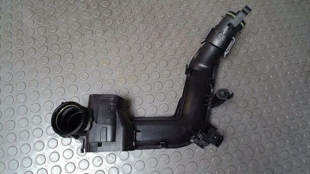 Foto: LADELUFTROHR eines Seat Ibiza SC 1.0 Eco TSI S&S Ghia