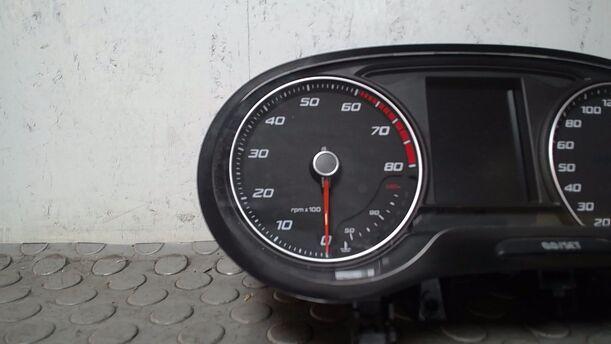 Foto: TACHOEINHEIT/ KOMBIINSTRUMENT eines Seat Ibiza SC 1.0 Eco TSI S&S Ghia