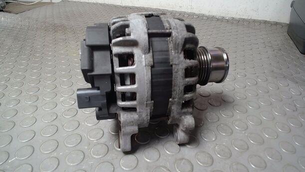 Foto: LICHTMASCHINE ( 110A ) eines Seat Ibiza SC 1.0 Eco TSI S&S Ghia