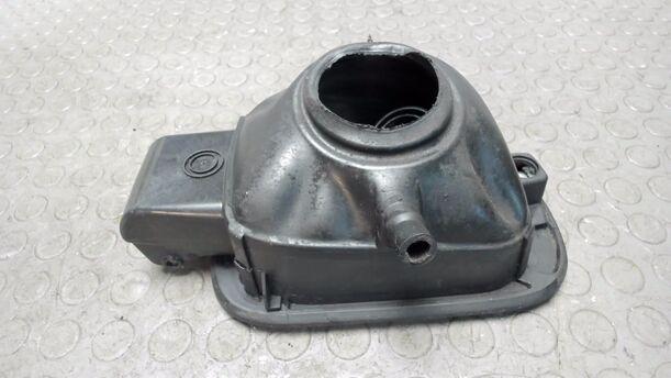 Foto: TANKKLAPPE / TANKDECKEL eines VW Golf Variant 1.6 TDI DPF Ghia
