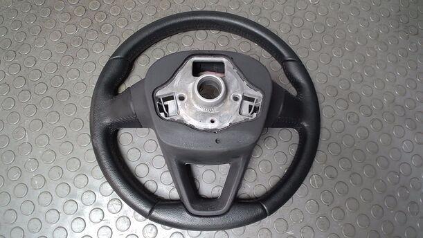 Foto: MULTIFUNKTIONSLENKRAD eines Seat Ibiza SC 1.0 Eco TSI S&S Ghia
