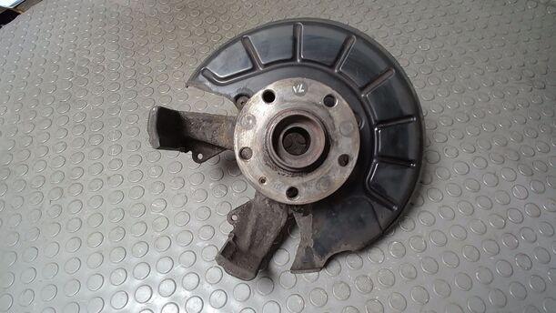 Foto: ACHSSCHENKEL VORN LINKS eines VW Golf Variant 1.6 TDI DPF Ghia