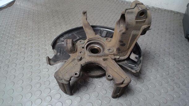 Foto: ACHSSCHENKEL VORN LINKS eines VW Golf Variant 1.6 TDI DPF Ghia
