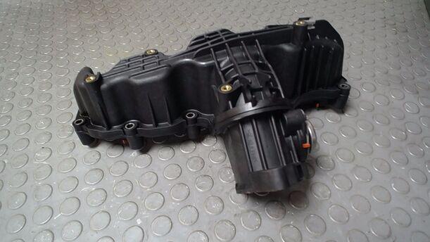 Foto: ANSAUGKRÜMMER CAYC eines VW Golf Variant 1.6 TDI DPF GLS