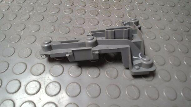 Foto: LAMPENTRÄGER HINTEN LINKS ( VARIANT ) eines VW Golf Variant 1.6 TDI DPF GLS