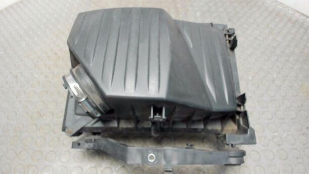 Foto: LUFTFILTERKASTEN eines Opel Tigra Twin Top 1.3 CDTI GLS