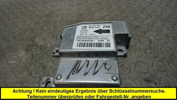 Foto: AIRBAGSTEUERGERÄT eines Opel Tigra Twin Top 1.3 CDTI GLS
