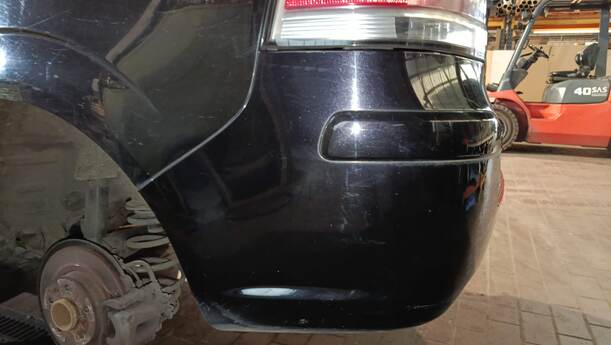 Foto: STOSSFÄNGER / STOßSTANGE HINTEN eines Opel Zafira 1.8 GLS