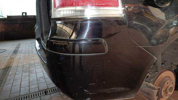 Foto: STOSSFÄNGER / STOßSTANGE HINTEN eines Opel Zafira 1.8 GLS