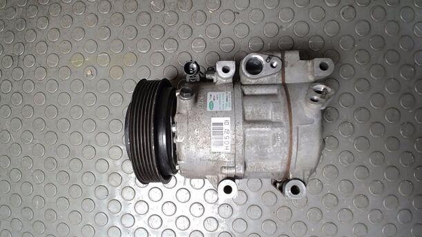 Foto: KOMPRESSOR KLIMAANLAGE/ KLIMAKOMPRESSOR eines Kia Ceed 1.4 CVVT SW ISG GLS