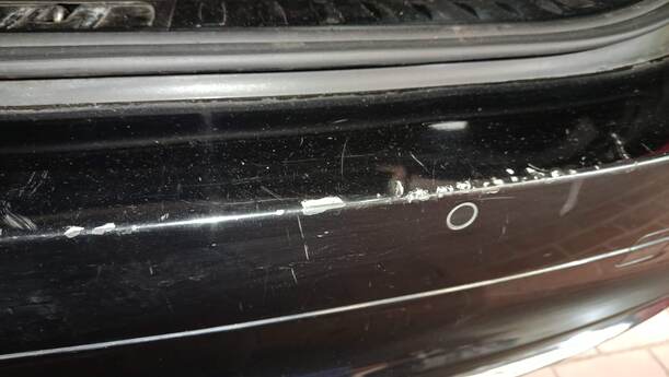 Foto: STOSSFÄNGER / STOßSTANGE HINTEN eines BMW 320d DPF Touring Aut. GLS