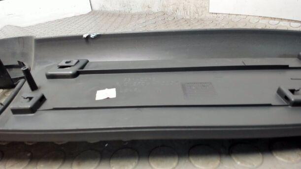Foto: VERKLEIDUNG / ABDECKUNG HIMMEL VORNE eines Opel Tigra Twin Top 1.3 CDTI GLS