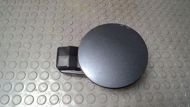 Foto: TANKKLAPPE/ TANKDECKEL eines Kia Ceed 1.4 CVVT SW ISG