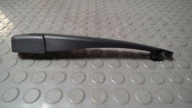 Foto: SCHEIBENWISCHERARM HINTEN ( SW ) eines Kia Ceed 1.4 CVVT SW ISG