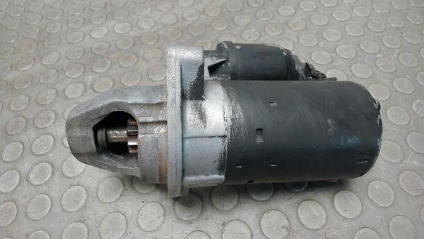 Foto: ANLASSER / STARTER eines Opel Tigra Twin Top 1.3 CDTI GLS