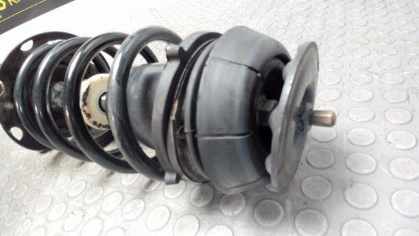 Foto: FEDERBEIN VORNE LINKS eines Opel Tigra Twin Top 1.3 CDTI