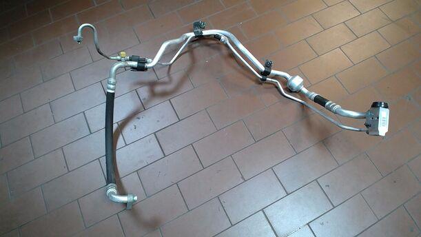 Foto: SCHLAUCH KOMPRESSOR/ KONDENSATOR/ VERDAMPFER eines Kia Ceed 1.4 CVVT SW ISG