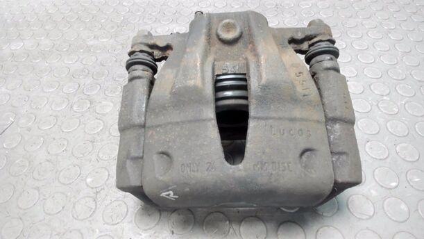Foto: BREMSSATTEL VORNE RECHTS eines Opel Tigra Twin Top 1.3 CDTI