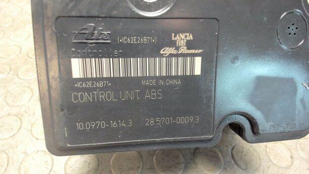 Foto: HAUPTBREMSAGGREGAT ABS eines Fiat Doblo Cargo DPF