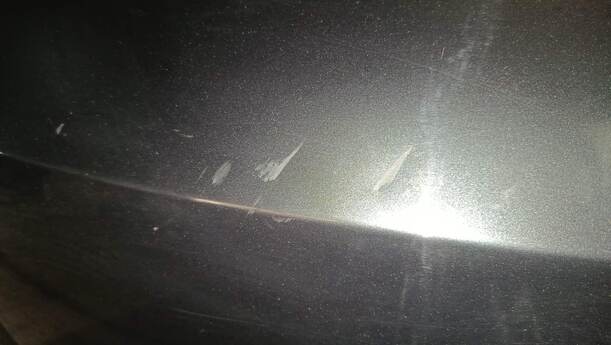 Foto: HECKKLAPPE / HECKDECKEL eines Renault Clio 1.6 16V