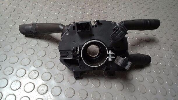 Foto: LENKSTOCKSCHALTER/ KOMBISCHALTER eines Fiat Doblo Cargo DPF