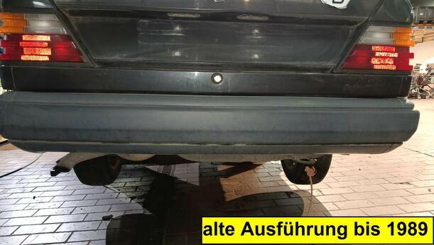 Foto: STOSSFÄNGER / STOSSSTANGE HINTEN eines Mercedes-Benz 230 E