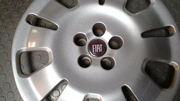 Foto: EINZELNE RADKAPPE/ RADDECKEL 16 ZOLL eines Fiat Doblo Cargo DPF