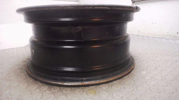 Foto: STAHLFELGE 6,5X15 ET33 eines Audi A4 Avant 1.6